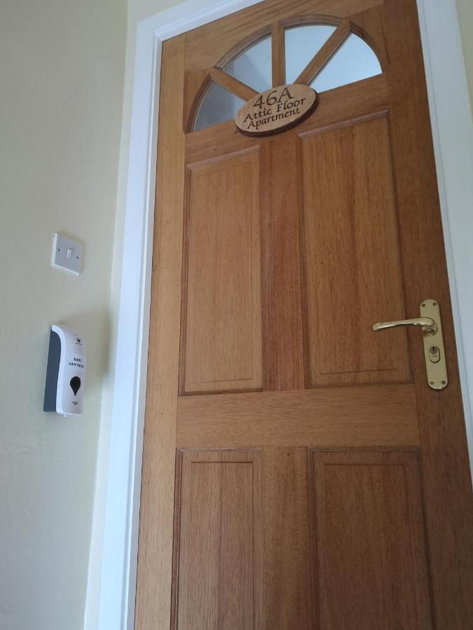 Attic Floor Apartment, City Centre Inverness Exterior foto