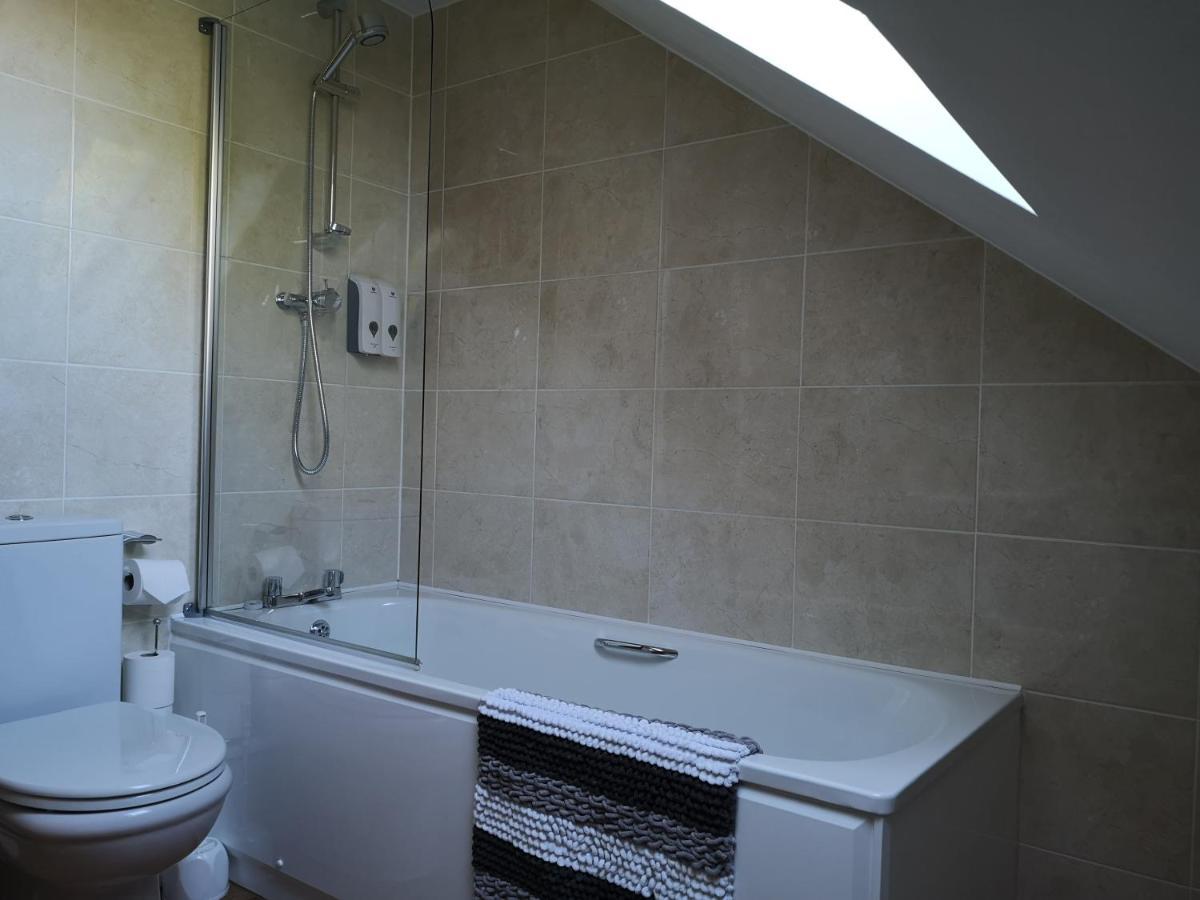 Attic Floor Apartment, City Centre Inverness Exterior foto